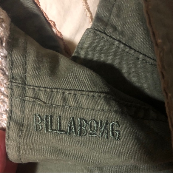 Cropped Olive Jacket - Picture 8 of 8